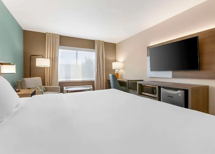Comfort At Mall 4*