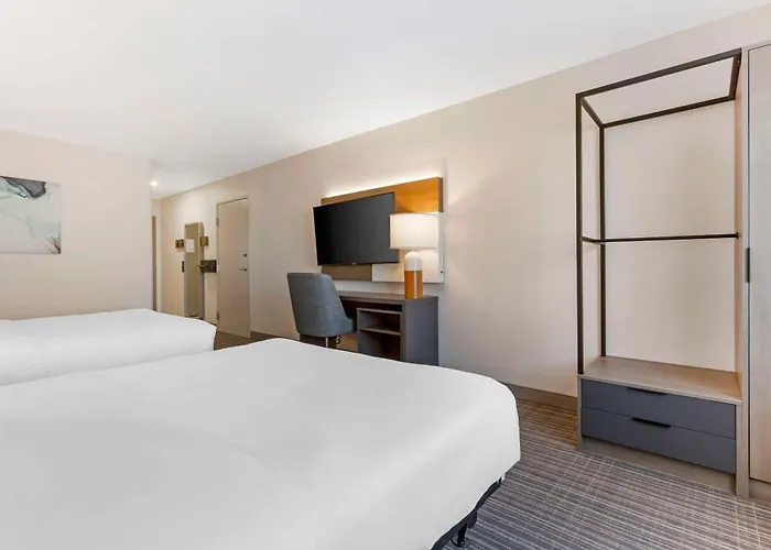 Comfort At Mall Hotel
