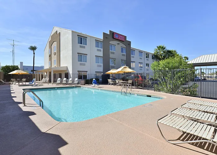 Hotel Comfort At Mall 4*