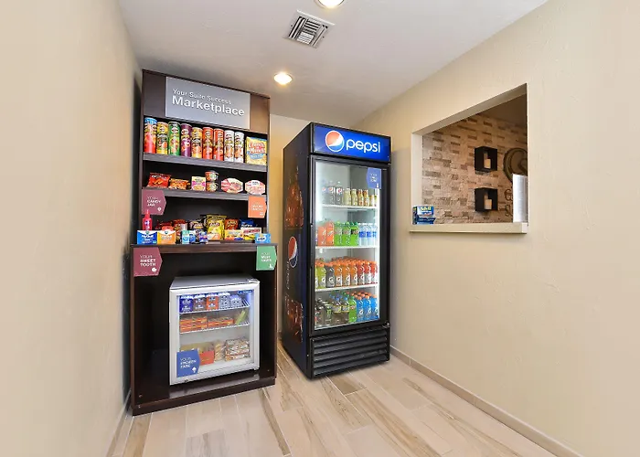 Hotel Comfort At Mall 4*
